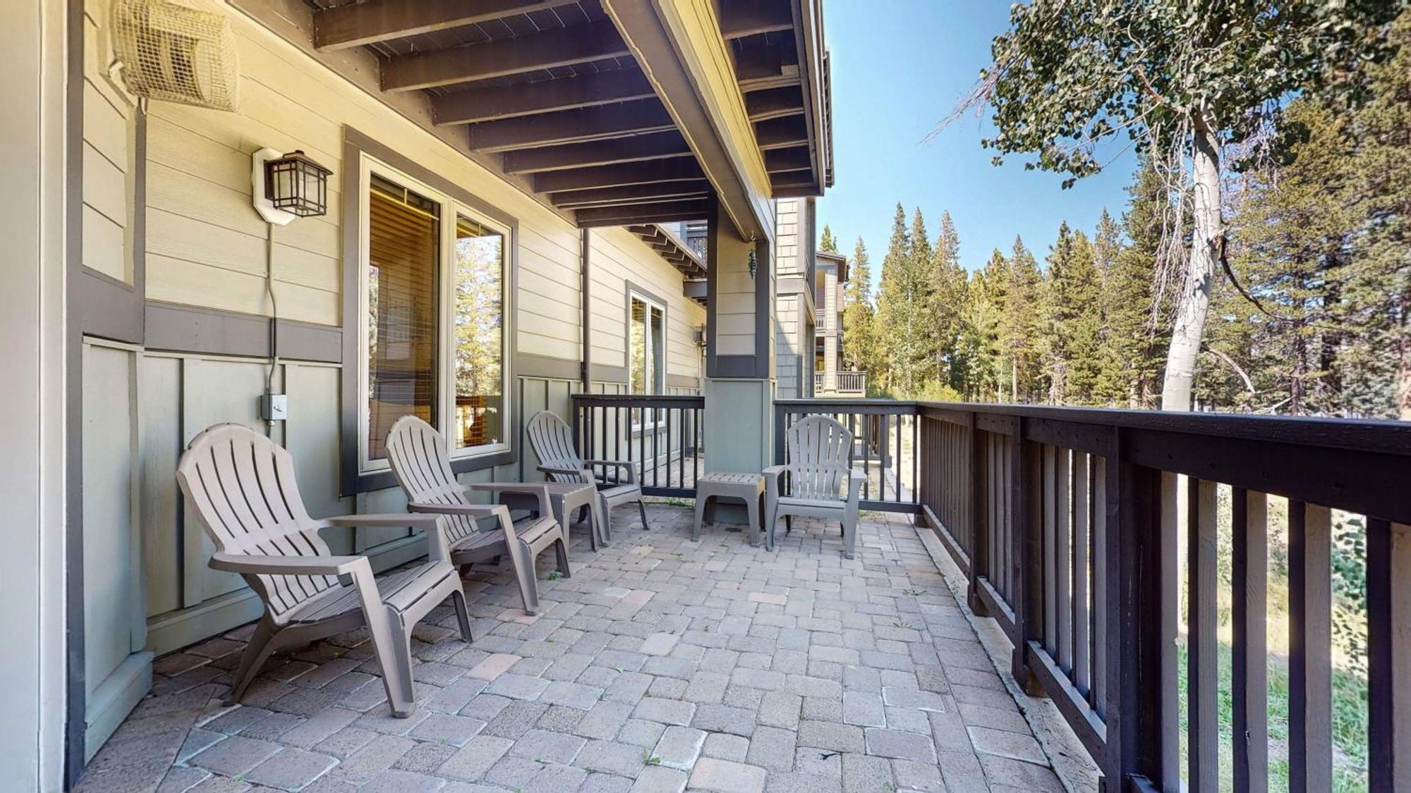 Mammoth Green 118 Located On Sierra Star Golf Course, Private Patio, Summer Pool Condo Mammoth Lakes Bagian luar foto